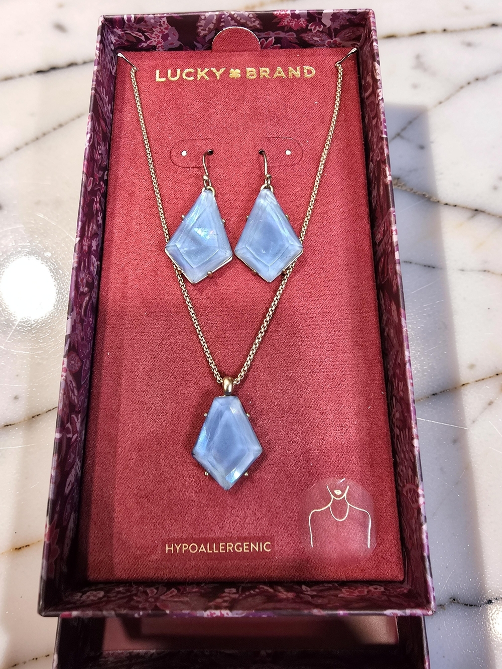 Lucky Brand Blue Kite Pendant Necklace & Drop Earrings Gift Set